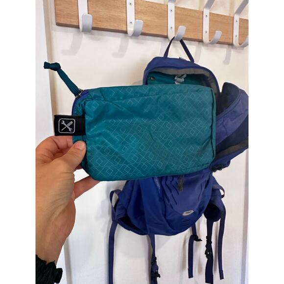 GREGORY Avos 10 Hydration Pack Running Trail Hiking EUC! - Picture 6 of 8